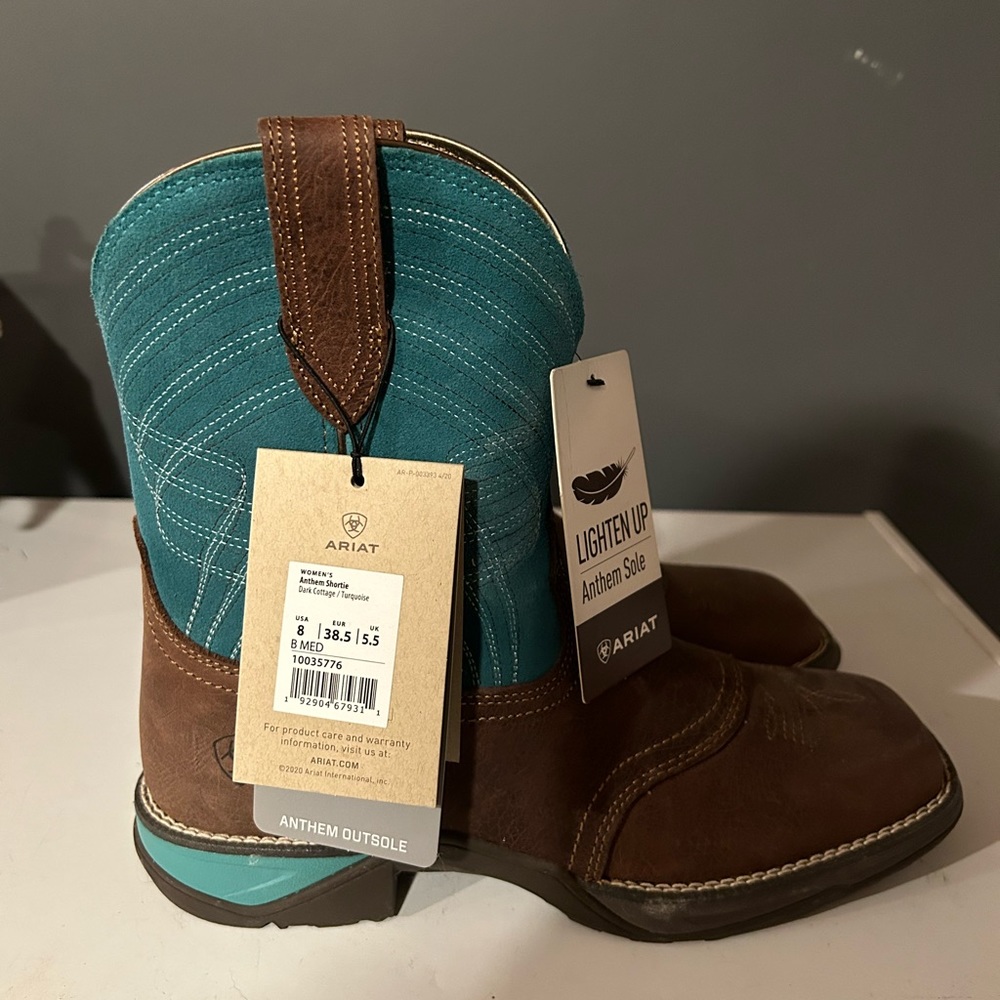 Ariat women's anthem shortie turquoise
